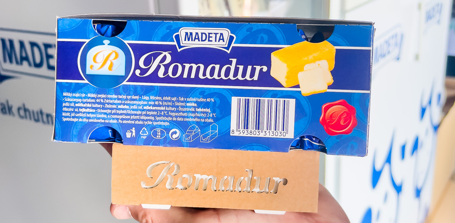 Když zavoní Romadur… a navíc v Obalu roku