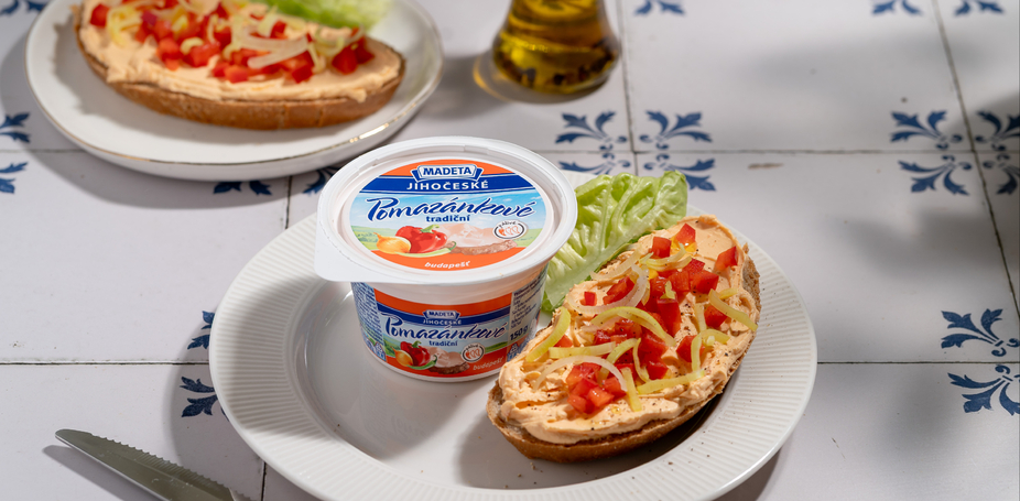 Novinka! Pomazánkové v pikantní příchuti budapešť